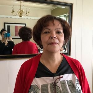 Meet your Posher, Aurelia